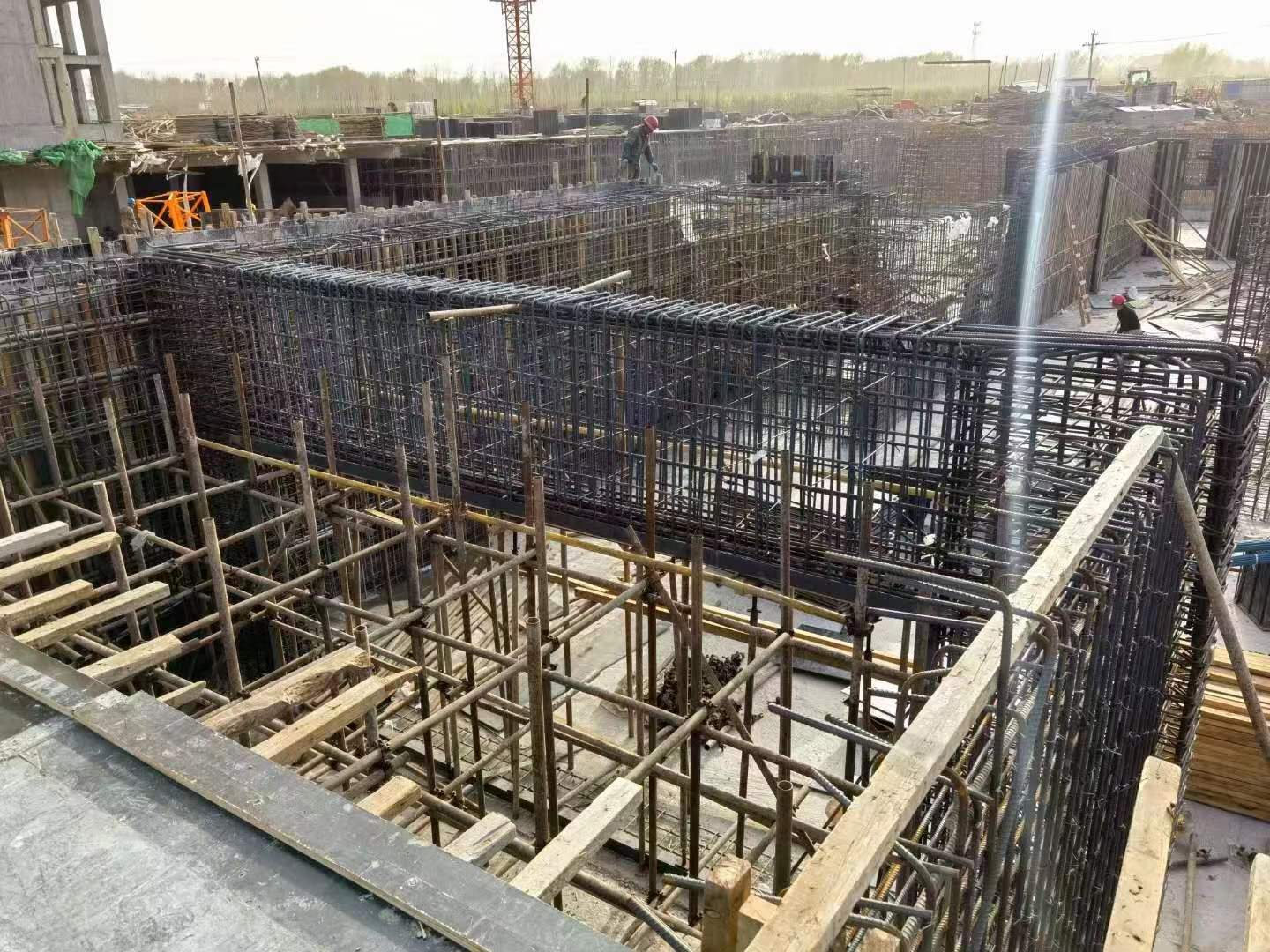 垫江建筑基础筏板施工时混凝土有哪些常见问题?